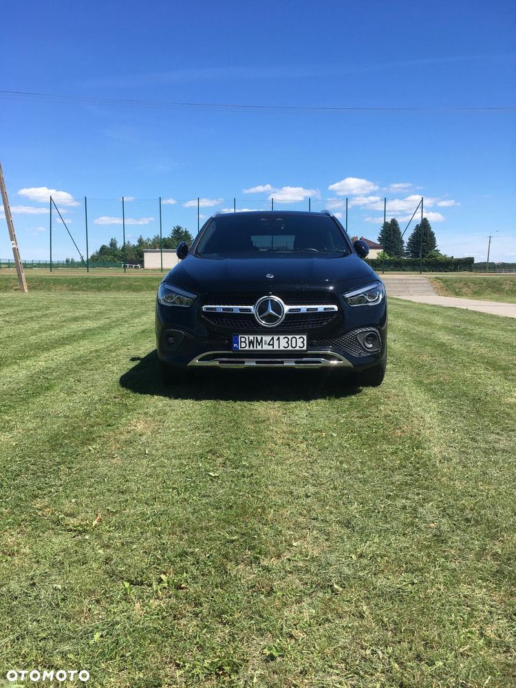 Mercedes-Benz GLA 250 4Matic 8G-DCT Progressive - 11