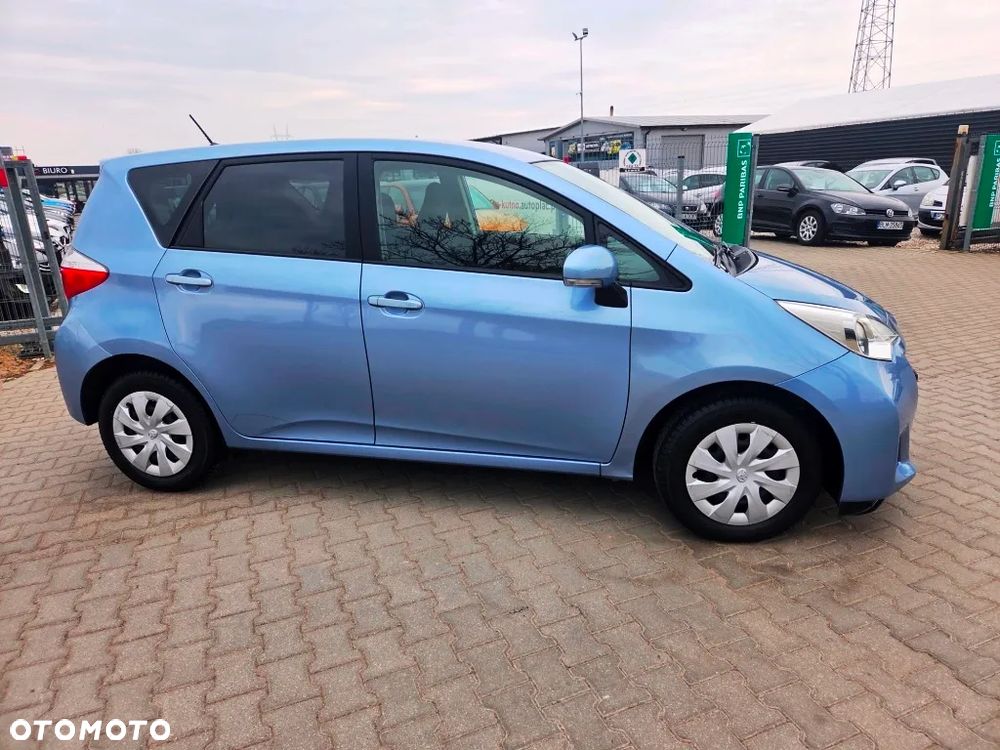 Toyota Verso S 1.33 Premium - 6
