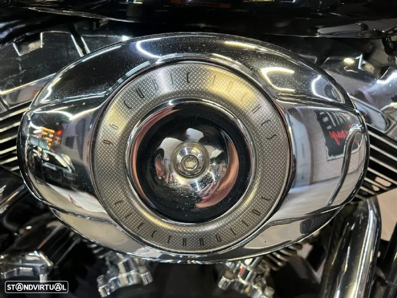 Harley-Davidson Electra - 12