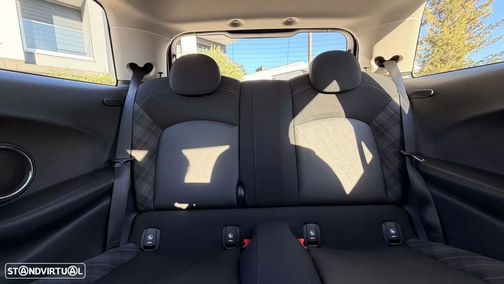 MINI 3 Portas Cooper S - 17