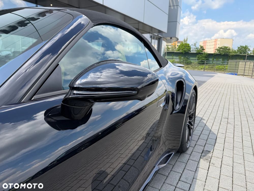 Porsche 911 Carrera Turbo S - 12