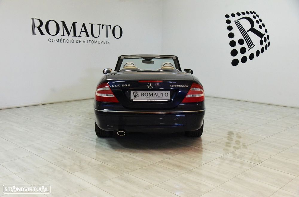 Mercedes-Benz CLK 200 K Elegance Aut. - 13