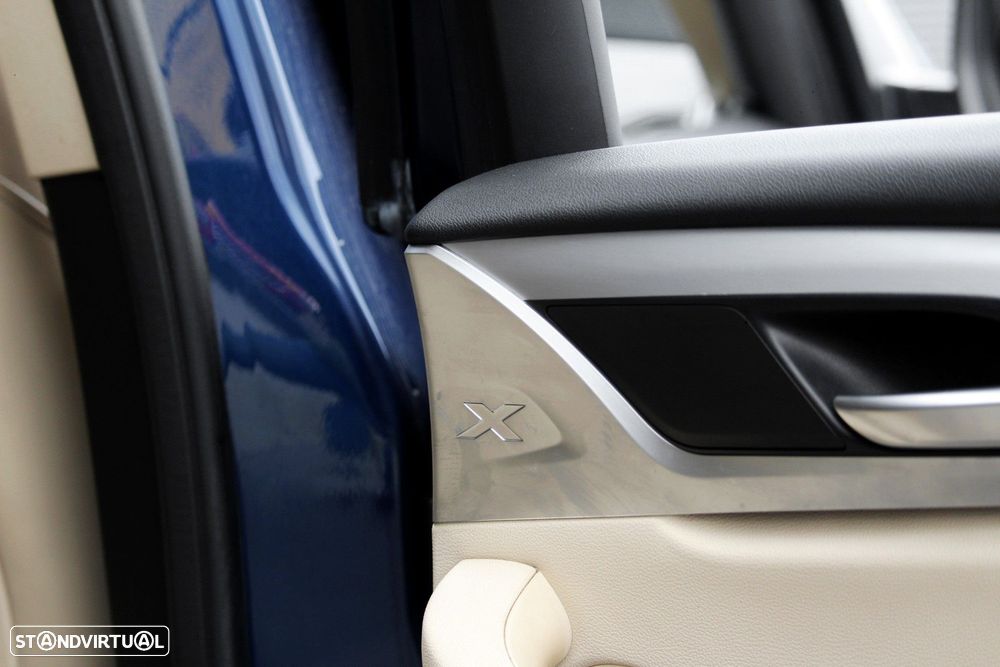 BMW X3 18 d sDrive Advantage Auto - 14