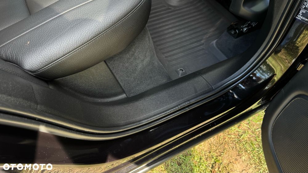 Volvo XC 60 D4 Momentum - 17