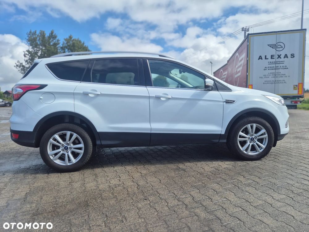 Ford Kuga 1.5 EcoBoost 2x4 Individual - 16