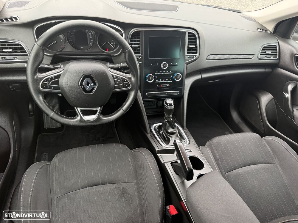 Renault Mégane 1.5 Blue dCi Limited - 8