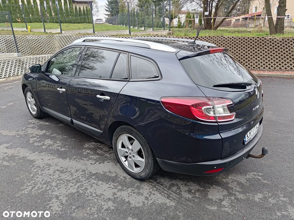 Renault Megane TCe 130 Bose Edition - 4