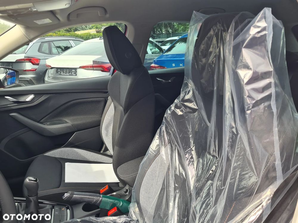 Skoda Kamiq 1.0 TSI Drive - 11