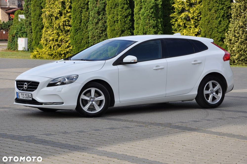 Volvo V40 D2 Momentum - 5