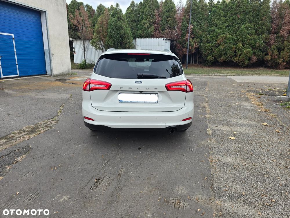 Ford Focus 1.0 EcoBoost Trend Edition - 5