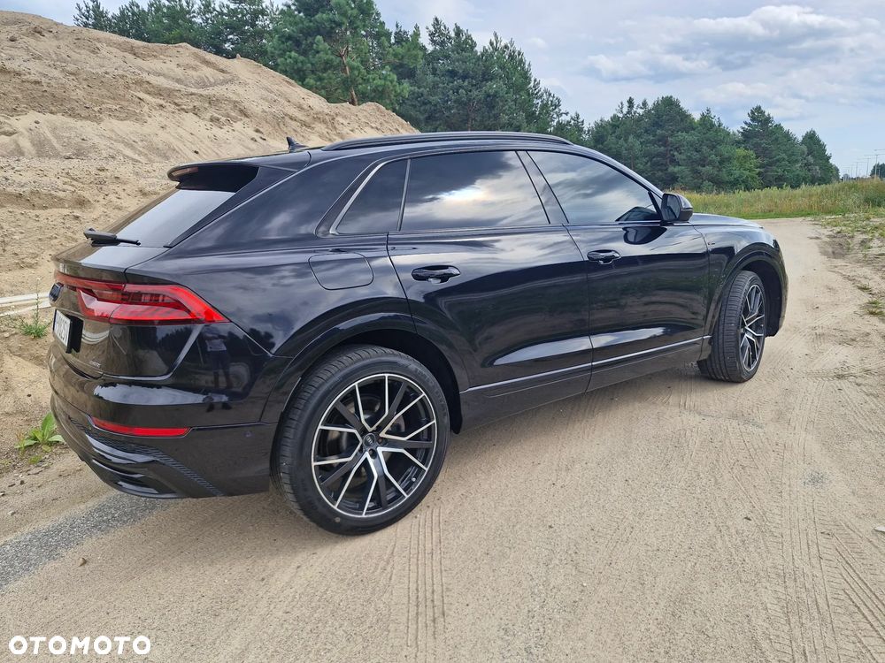 Audi Q8 55 TFSI mHEV Quattro Tiptronic - 17