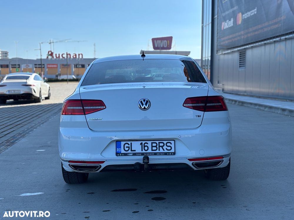 Volkswagen Passat 1.4 TSI ACT DSG R Executive - 13