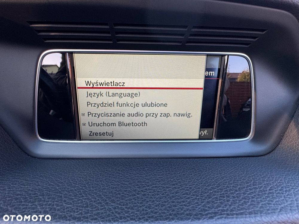 Mercedes-Benz Klasa E - 32