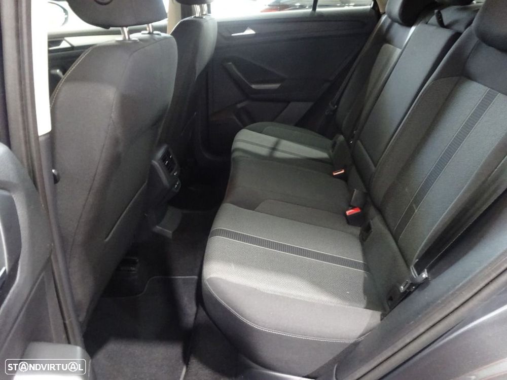 VW T-Roc 1.0 TSI Life - 32