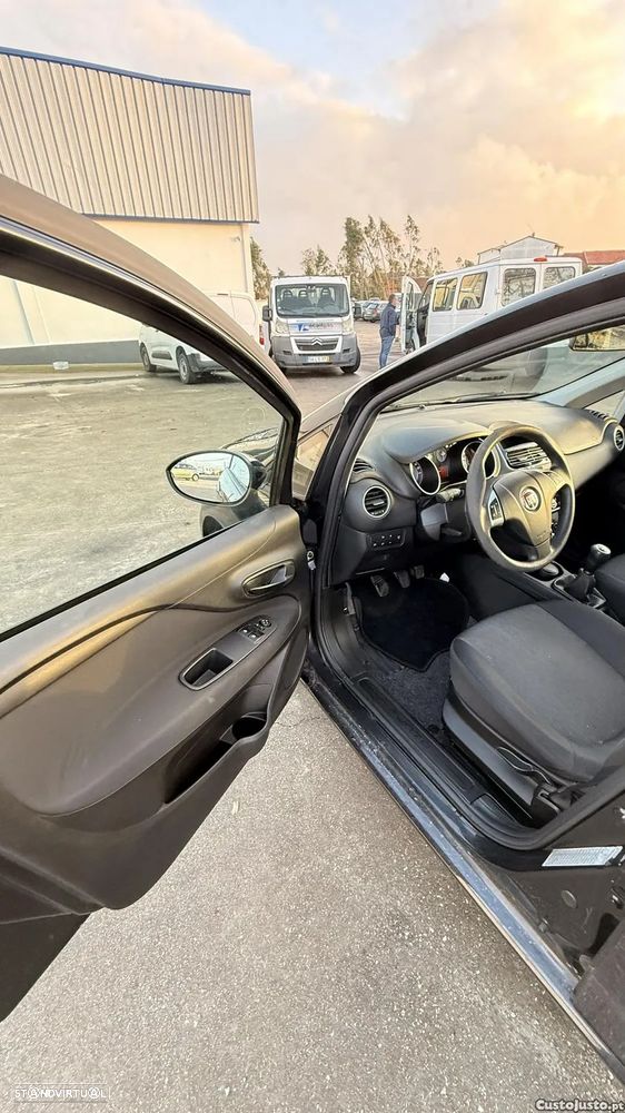 Fiat Punto - 10
