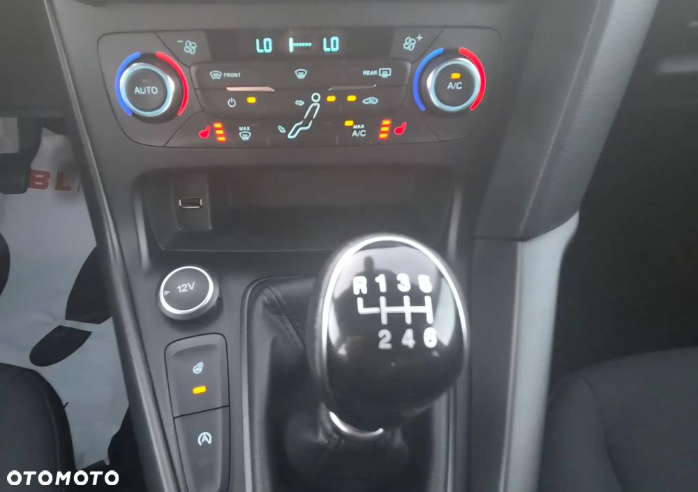 Ford Focus 1.0 EcoBoost SYNC Edition ASS - 18