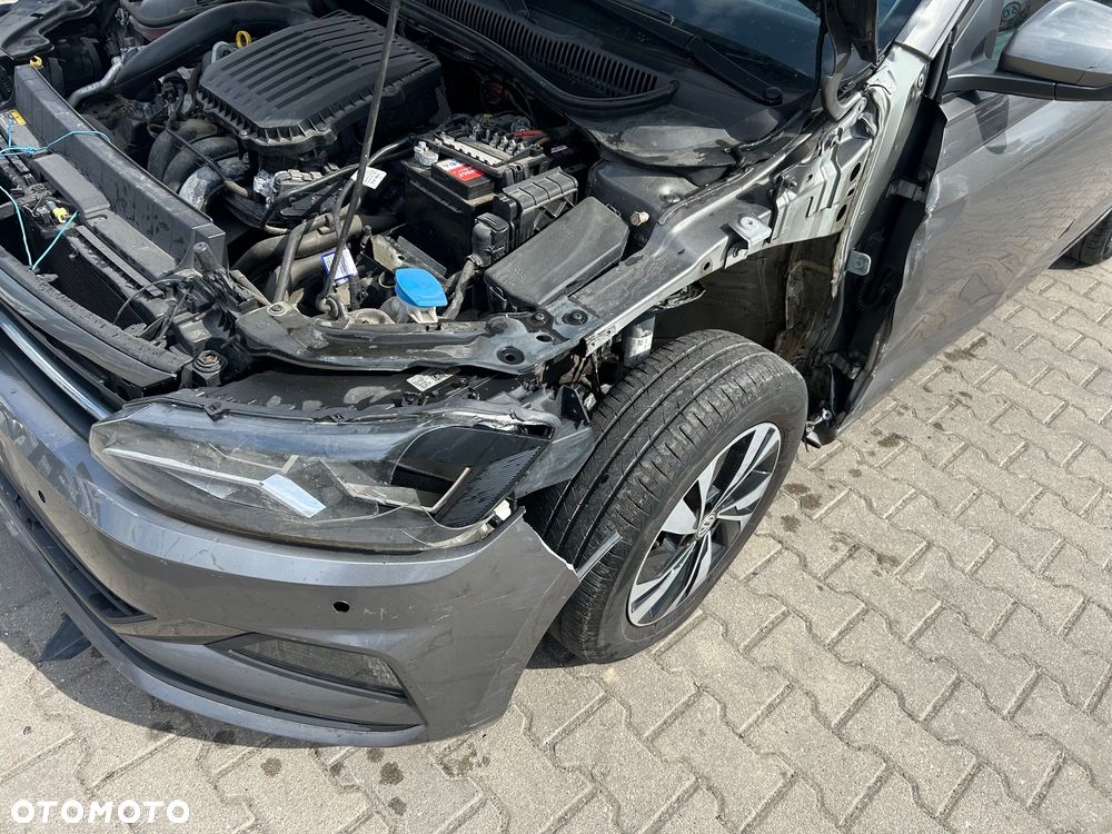Volkswagen Polo - 19
