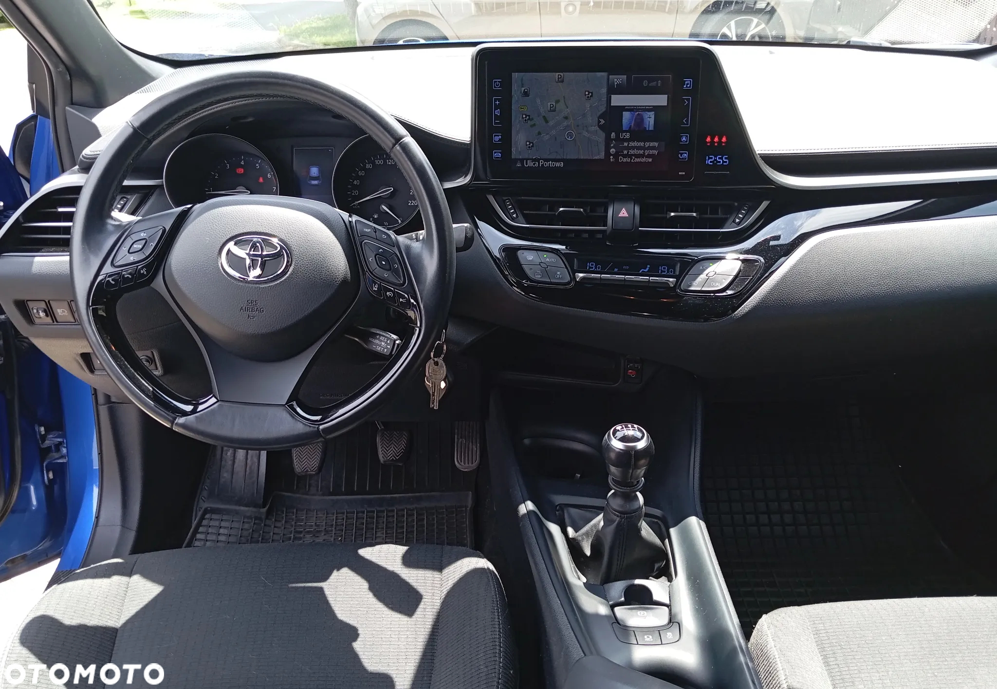 Toyota C-HR - 18