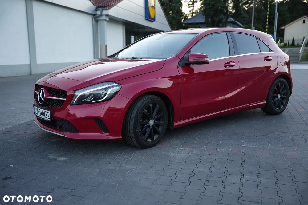 Mercedes-Benz Klasa A 180 7G-DCT Style - 3