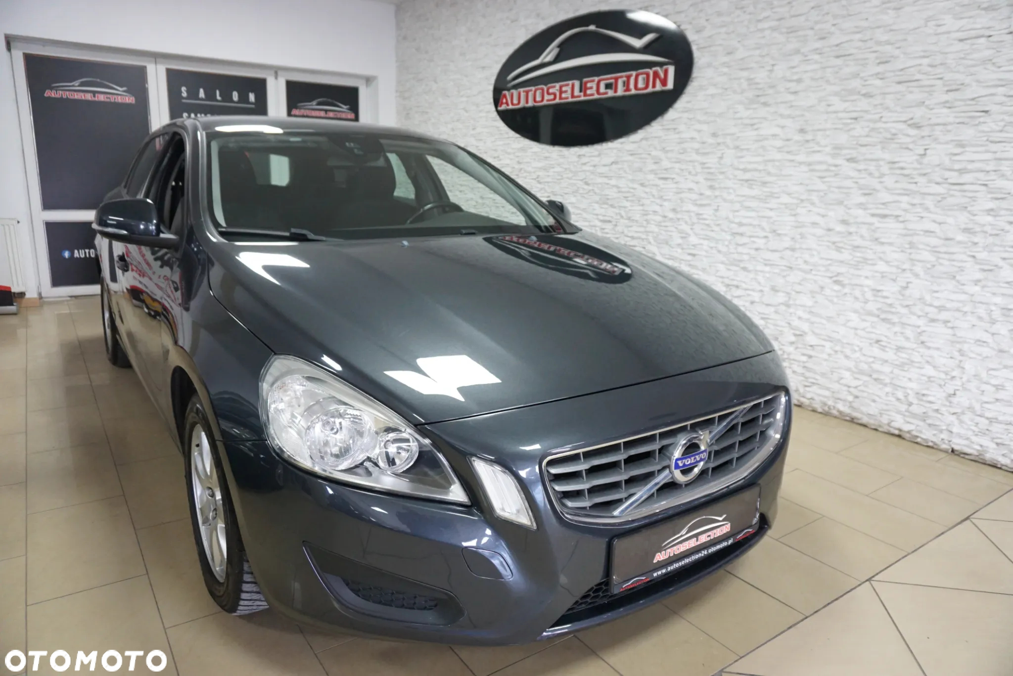 Volvo V60 D3 Momentum - 2