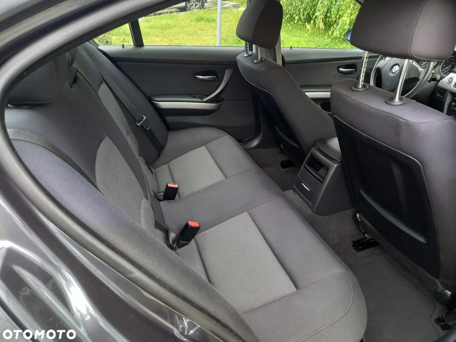 BMW Seria 3 318i - 17