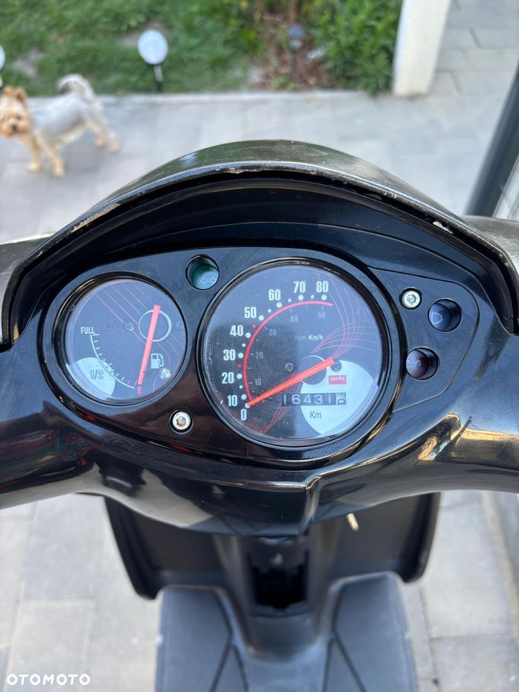 Aprilia SR - 3