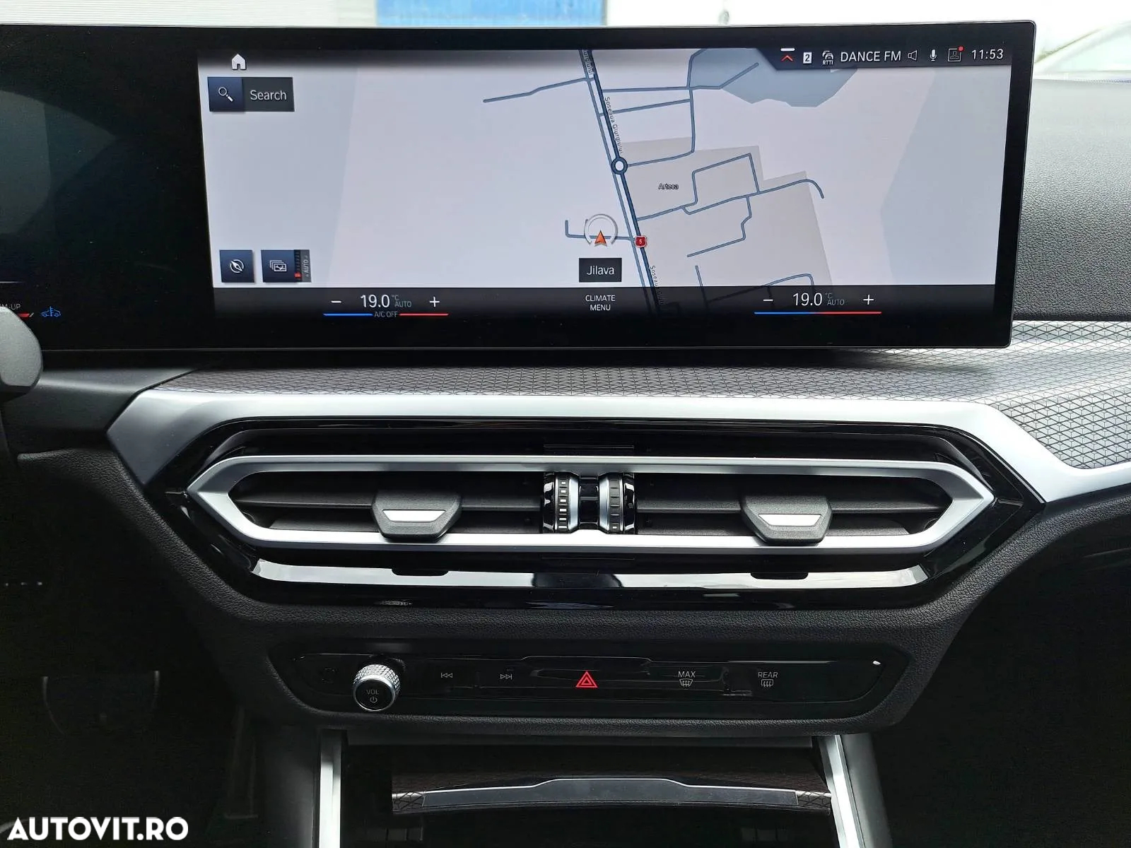 BMW Seria 3 330d xDrive AT MHEV - 13