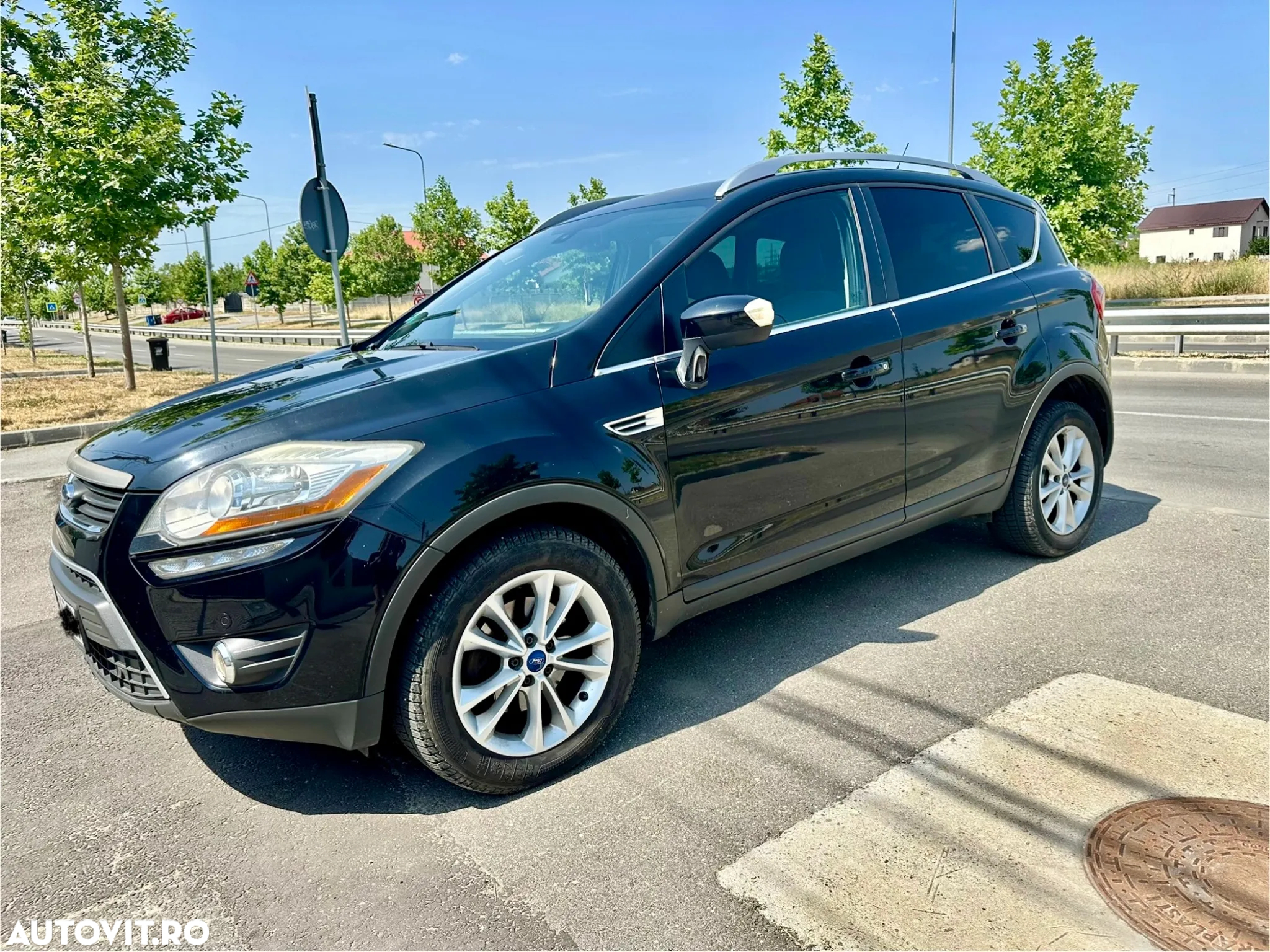 Ford Kuga 2.0 TDCi 4WD Powershift Titanium - 2