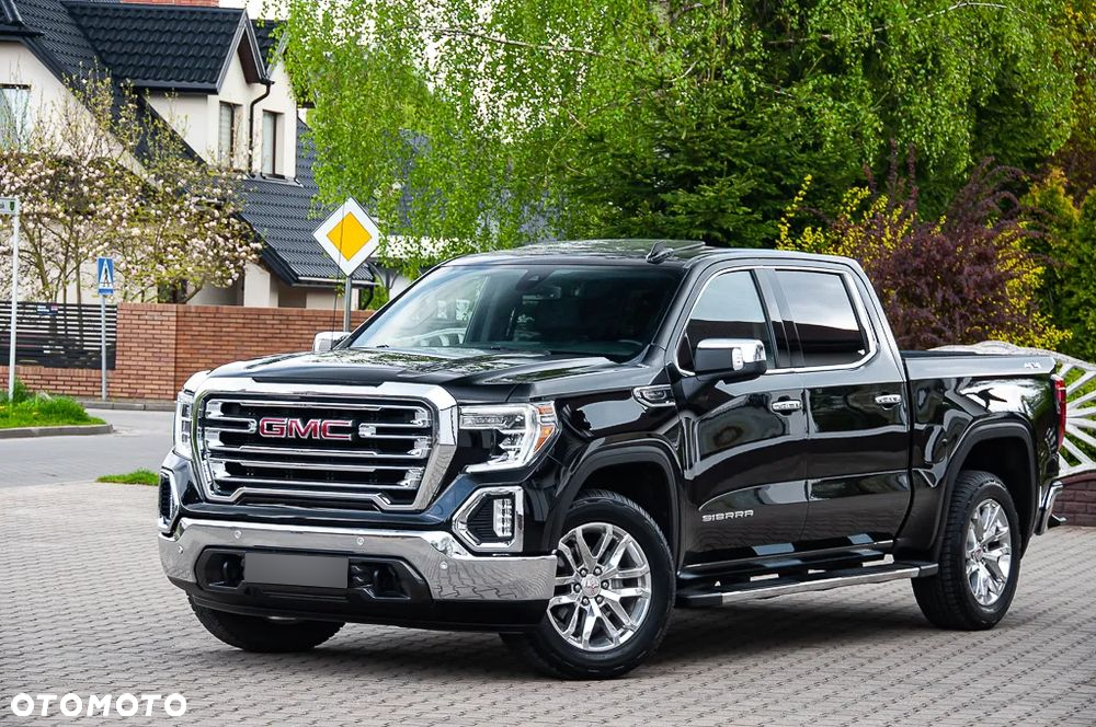 GMC Sierra - 3