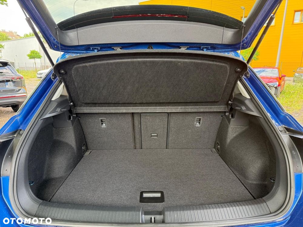 Volkswagen T-Roc 1.5 TSI Life DSG - 18