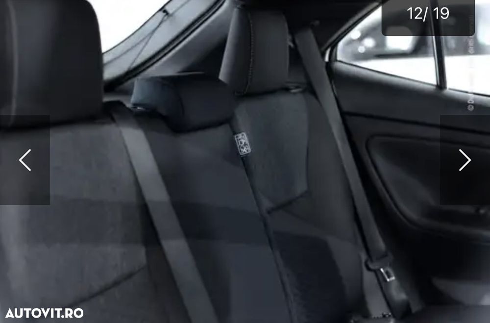 Toyota Yaris Cross 130 1.5 VVT-i Team Deutschland - 12