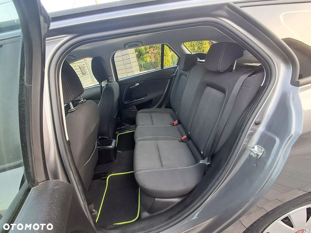 Fiat Tipo 1.4 T-Jet 16v Sport - 12