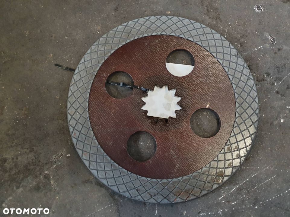 TARCZA CIERNA NEW HOLLAND T6.175 5180633 - 2