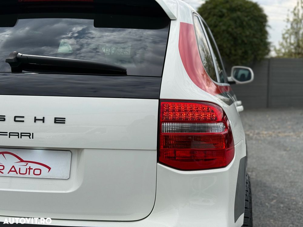 Porsche Cayenne - 20