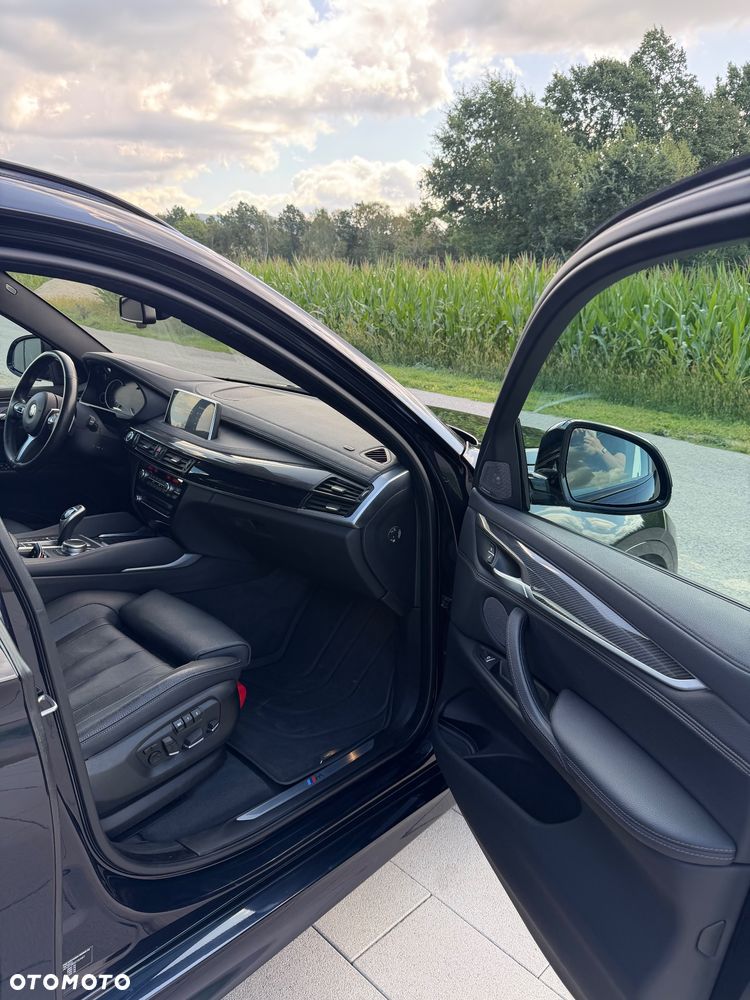 BMW X6 xDrive40d - 16