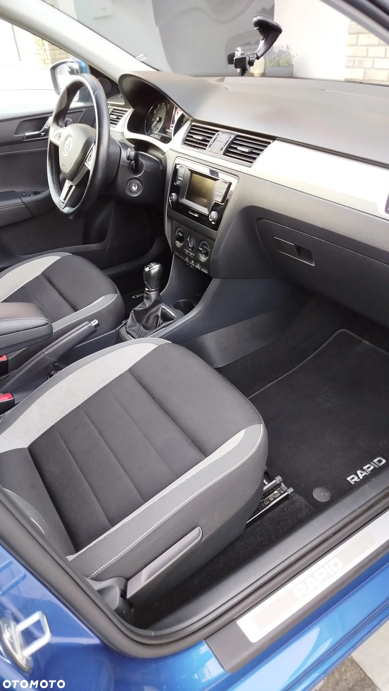 Skoda RAPID 1.2 TSI Ambition - 9