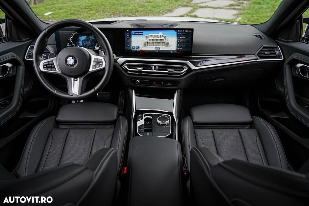 BMW M2 M240i xDrive - 19