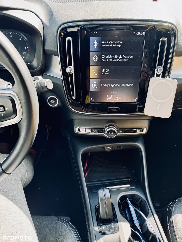 Volvo XC 40 D4 AWD Momentum Pro - 6