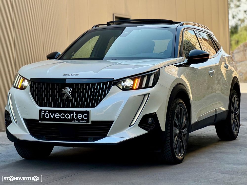 Peugeot 2008 PureTech 155 EAT8 GT - 2