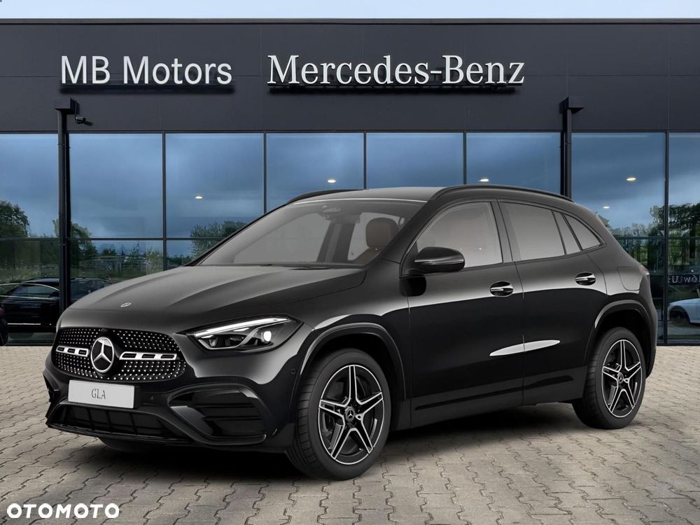 Mercedes-Benz GLA - 2