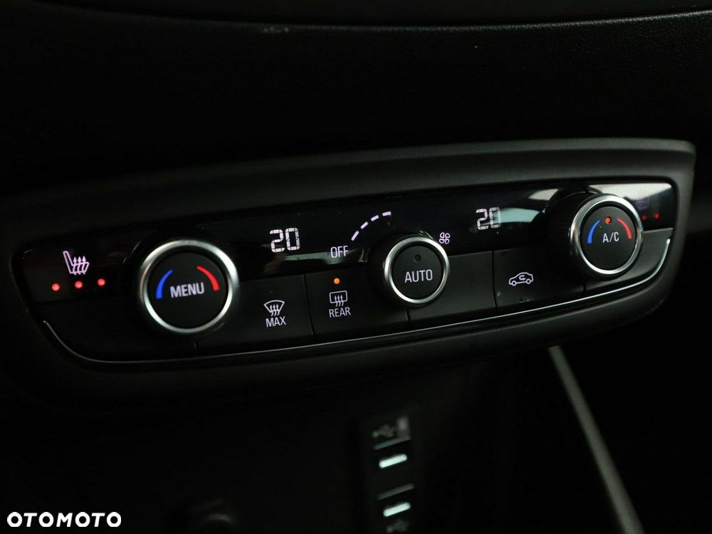 Opel Crossland X 1.6 Start/Stop Innovation - 26