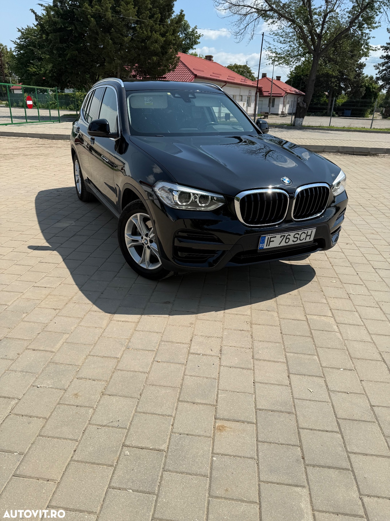 BMW X3 xDrive20d AT Luxury Line - 2