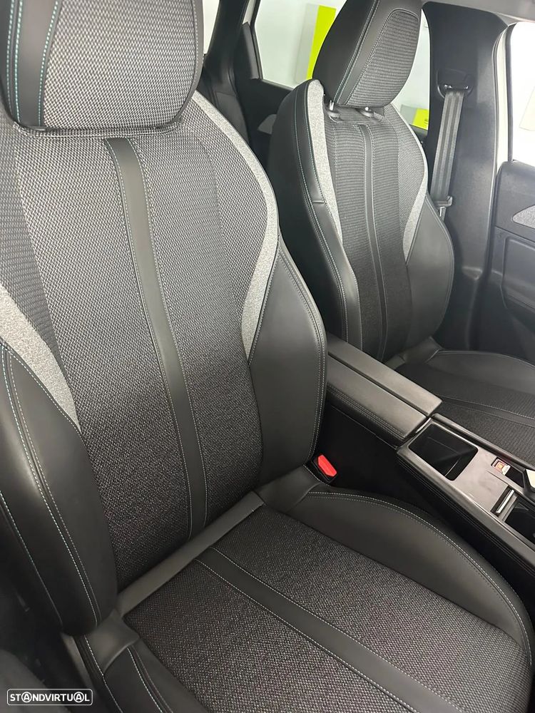 Peugeot 308 SW 1.6 Hybrid Allure Pack e-EAT8 - 14
