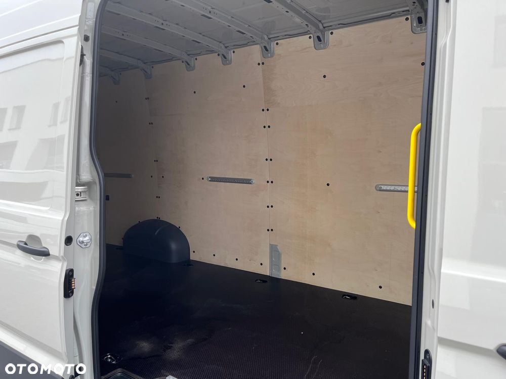 MAN TGE 3.180 4X2F SB - 10