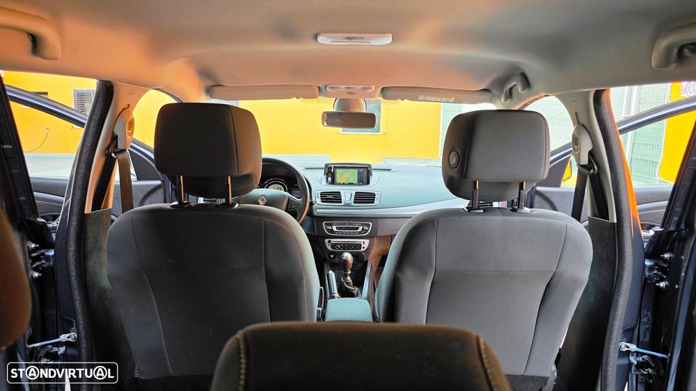 Renault Mégane Sport Tourer 1.5 dCi Limited SS - 13