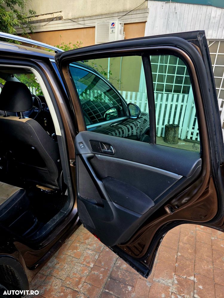 Volkswagen Tiguan - 18