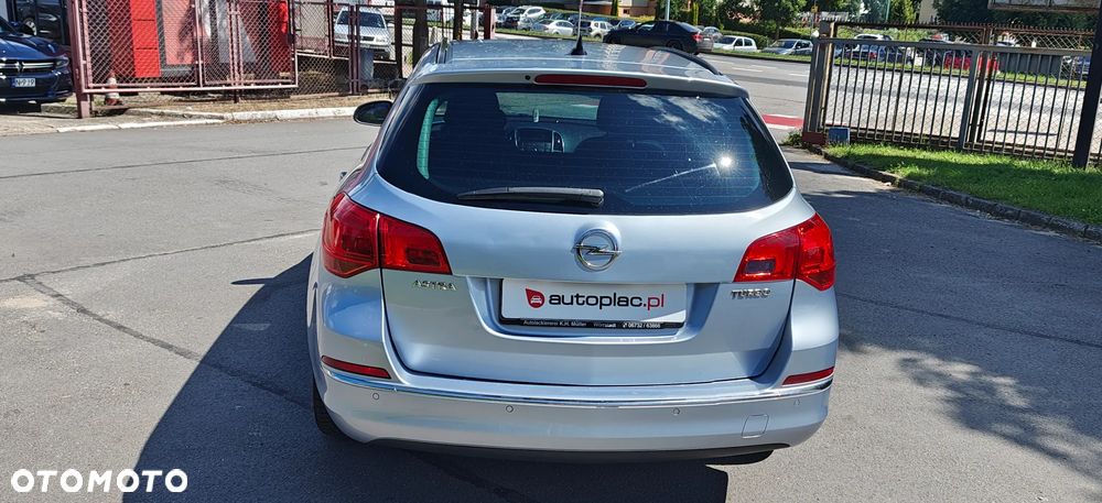 Opel Astra 1.4 Turbo Cosmo - 5