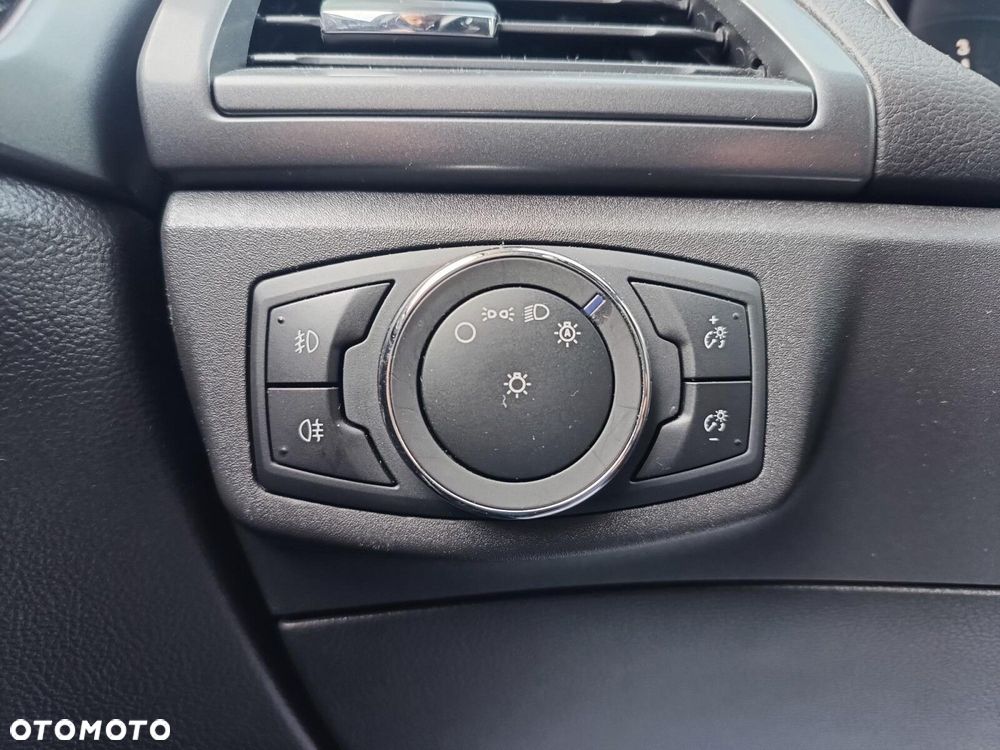 Ford Mondeo 2.0 TDCi Trend PowerShift - 21