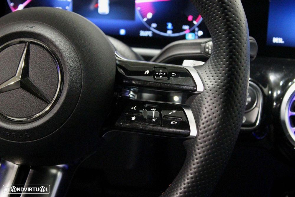 Mercedes-Benz GLA 180 d AMG Line - 17