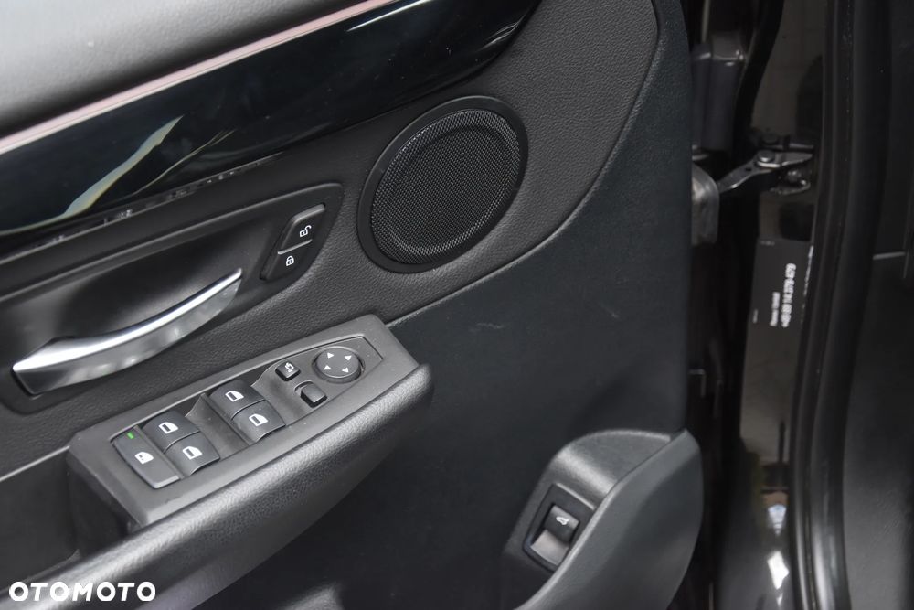 BMW Seria 2 218d xDrive Sport-Aut M Sport - 22